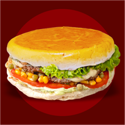 Xis: Xis Salada - Xis (Ingredientes: Pão, Alface, Tomate, Milho, Hambúrguer Bovino, Ovo, Presunto, Muçarela, Ketchup, Mostarda, Maionese Verde)