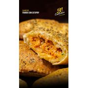 SALGADOS: Calzone de frango com catupiry - Kalzone de frango com catupiry