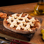 Salgadas: Atum Com Catupiry - Esfiha Salgada (Ingredientes: Atum, Tomate Picado, Cebola, Catupiry)