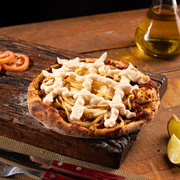 Salgadas: Carne Seca Com Catupiry - Esfiha Salgada (Ingredientes: Carne Seca, Cebola, Catupiry)