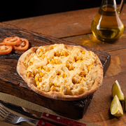 Salgadas: Milho Com Catupiry - Esfiha Salgada (Ingredientes: Milho, Catupiry)
