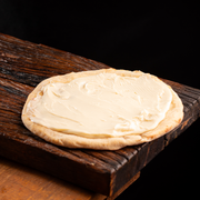 Doces: Chocolate Branco - Esfiha Doce (Ingredientes: Chocolate Branco)