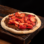 Doces: Nutella Morango - Esfiha Doce (Ingredientes: Nutella, Morango)