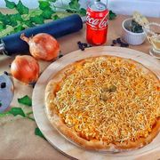 Tradicionais: Chapéu de palha (NOVIDADE) - Grande (Ingredientes: Massa Artesanal, Molho, Mussarela, Bacon, Milho, Batata Palha, Orégano, Azeitona)