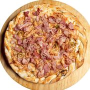 Salgadas: Frango com Bacon - Pizza Família (Ingredientes: Bacon, Molho, Mussarela, Orégano)