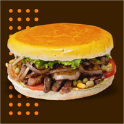 Xis Brood: X-brood Lombinho Acebolado - Xis (Ingredientes: Pão, Tomate, Milho, Carne Suína, Ovo, Presunto, Muçarela, Cebola Chapeada, Ketchup, Mostarda, Maionese Verde)