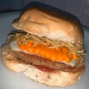 Hambúrguer: X-Burguer Junior - Hambúrguer (Ingredientes: Cheddar, Hambúrguer Aurora, Molho Especial, Pão, Queijo)