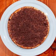 Tradicionais: Brigadeiro - Pizza Trem (Ingredientes: Chocolate ao Leite, Chocolate Granulado)