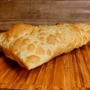 Pastel: Pastel de Queijo Muçarela 30cm - Pastel