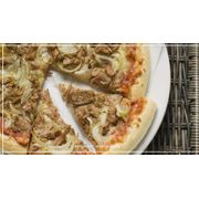 Tradicionais: Atum - Pizza grande (Ingredientes: Queijo mussarela, Molho de Tomate, Atum, Tomate, Cebola, Azeitona, Orégano)