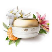 O Boticário: Creme Acetinado Hidratante Desodorante Corporal Lily 250g - Seu hidratante preferido em nova textura e embalagem sofisticada, para envolver sua pele todos os dias. Composto por Manteiga Karité que cria uma película protetora e Vitamina E, o creme corporal proporciona pele protegida* e hidratação por até 48 horas, tem rápida absorção para uma sensação de pele sequinha. O creme acetinado é a combinação ideal de perfumação intensa e prolongada com a sofisticada fragrância de Lily, que é da família olfativa Floral Bouquet.