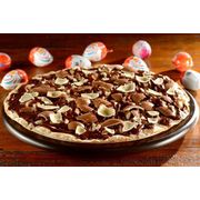Doces: Kinder Ovo - Pizza Grande (Ingredientes: Muçarela,  Chocolate,  Chocolate branco, Surpresinhas)