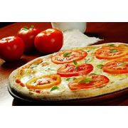 Tradicionais: Marguerita - Grande (Ingredientes: Massa Artesanal, Molho do Cheff, Mozzarella, Tomate, Provolone, Manjericão, Orégano, Azeitona)