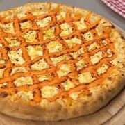 Tradicionais: 5 Queijos - Grande (Ingredientes: Massa Artesanal, Molho do Cheff, Mozzarella, Parmesão, Gorgonzola, Catupiry, Cheddar, Orégano, Azeitona)