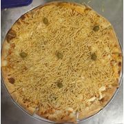 Salgadas: Crocante - Pizza Gigante (Ingredientes: Azeitona, Batata Palha, Catupiry, Frango, Molho de Tomate, Mussarela, Orégano)