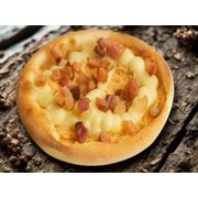 Esfihas gourmet: BACON COM CATUPIRY - Esfiha salgada (Ingredientes: Massa especial de esfiha, Mussarela, Bacon, Catupiry)