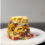 Torre de Batata: Torre de Batata 10cm - Individual - Batata Frita, Queijo, Calabresa, Bacon, Cheddar e Catupiry