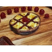 Esfihas Doces: Romeu e Julieta - Esfiha Doce (Ingredientes: mussarela, goiabada cremosa, cereja)