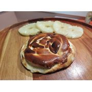 Esfihas Doces: Abacaxi Nevado - Esfiha Doce (Ingredientes: chocolate branco, abacaxi)
