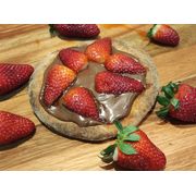 Esfihas Doces: Sensação - Esfiha Doce (Ingredientes: chocolate ao leite, Morango)