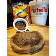 Esfihas Doces: Nutella Com Ovomaltine - Esfiha Doce (Ingredientes: nutella, ovomaltine)
