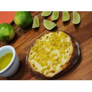 Esfihas Salgadas: Mussarela Com Milho - Esfiha Salgada (Ingredientes: Mussarela, Milho)