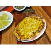 Esfihas Salgadas: Caipira 1 - Esfiha Salgada (Ingredientes: Frango, Mussarela, Milho)