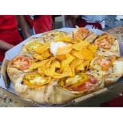 Especiais: GUIRLANDA - Pizza Grande (Ingredientes: DORITOS, você pode escolher o sabor da pizza)
