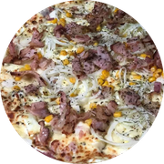 Especiais: A Moda - Pizza Grande (Ingredientes: Molho, Mussarela, Bacon, Ovo, Presunto, Requeijão, Milho, Cebola, Palmito)
