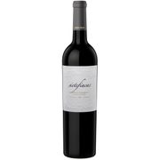 Vinhos Tintos: Siete Fincas Cabernet Sauvignon 750ml - Frutas vermelhas, notas de baunilha e especiarias. Frutado, macio, com taninos presentes e final agradável.