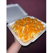 Porções: Batata Frita Simples - Pequeno (Ingredientes: Batata Frita (c/ Sal), Catupiry, Cheddar)