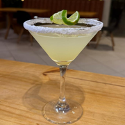 Drinks: Margarita - Drink´s (Ingredientes: cointreau, Sumo de limão, tequila)