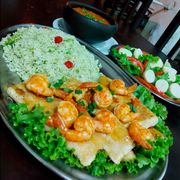 Grelhados: Tucunaré - Grelhados P/ 1 Pessoa (Ingredientes: Pirão, Salada, Arroz com Brócolis)