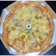 Tradicionais: Atum 3 - Pizza Grande (Ingredientes:  Cebola,  Mussarela, Atum Sólido)
