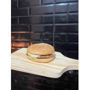 SANDUICHES SIMPLES: X-BURGUER - SANDUICHES SIMPLES (Ingredientes: Hambúrguer de Carne, Molho Especial, PÃO SIMPLES, Queijo)