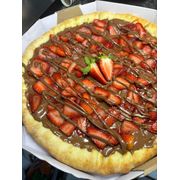 Doces: MORANGO - Pizza Doce (Ingredientes: Chocolate Ao Leite, Morango)