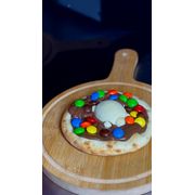 Doces: TORTUGUITA - Esfiha (Ingredientes: Chocolate Ao leite, M&M