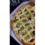 Premium: ALHO PORÓ PREMIUM - Pizza (Ingredientes: Alho Frito, Alho Poró, Azeitonas, Carne seca refogada com azeite, alho e pimenta biquinho, Cream Cheese, Molho de tomate artesanal, Orégano)