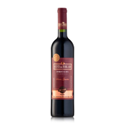 VINHOS: Quinta do Morgado - O Quinta do Morgado Bordô Suave é um vinho brasileiro, produzido na região da Serra Gaúcha. É um vinho tinto leve, doce e de fácil apreciação, com sabor suave e frutado, ideal para quem prefere vinhos menos secos. Perfeito para acompanhar sobremesas, momentos de descontração ou para quem está começando a apreciar vinhos, é uma opção acessível e agradável para o dia a dia.