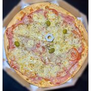 Tradicionais: Bauru - Pizza Grande (Ingredientes:  Cebola,  Mussarela,  Tomate, Presunto)