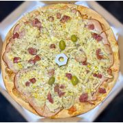 Tradicionais: A Moda da Casa - Pizza Grande (Ingredientes:  Bacon,  Champignon,  Mussarela,  Ovos, Peito de Peru)