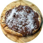Esfihas Doces: Nutella com Coco Fresco - Esfiha Doce (Ingredientes: Coco Fresco, Nutella)