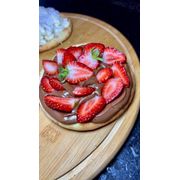 Doces: MORANGO - Esfiha (Ingredientes: Chocolate Ao leite, Morango)