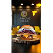 Hambúrguer Artesanal: ZÉ SUPREMO - Lanche (Ingredientes: 1 carne 100G, 1 fatia de queijo cheddar, 1 queijo coalho, CARNE SECA DESFIADA, cebola roxa, cream cheese, molho especial, Pao Brioche)