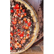 PIZZAS DOCES ESPECIAIS: FLORESTA NEGRA - GRANDE (Ingredientes: CHOCOLATE AO LEITE, MORANGO, OVOMALTINE, CHOCOLATE BRANCO, NEGRESCO)