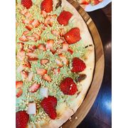 PIZZAS DOCES ESPECIAIS: PISTACHE - GRANDE (Ingredientes: PISTACHE, MORANGO, AMENDOIM)
