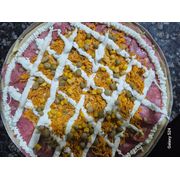 Salgadas: Brasileira - Pizza Pequena (25cm - 6 Fatias) (Ingredientes: Calabresa, Catupiry, Ervilha, Frango, Milho, Molho, Muçarela, Orégano)