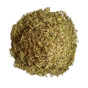 Temperos e Especiarias: Alecrim 50g - O alecrim em flocos serve como tempero aromático e culinário, realçando o sabor de carnes, aves, peixes, vegetais e massas, além de ser usado em pães e molhos. Suas propriedades funcionam para uso culinário, como sal temperado, e para chás, que são benéficos para a saúde digestiva, para aliviar gases, dores de cabeça e para combater o cansaço, a ansiedade e o stress.