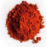 Temperos e Especiarias: Pimenta Cayena em pó 50g - é um tempero versátil usado em diversas receitas, como carnes, massas e sopas, para dar um toque picante.