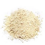 Temperos e Especiarias: Tempera e empana 100g - facilita o preparo de frango, peixe à milanesa e outros empanados, sem precisar de ovo, farinha e temperos.Alho, urucum, manjerona, óleo de soja, pimenta do reino, sal, amido de milho, farinha de milho, noz moscada e realçador de sabor.